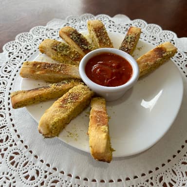 Palitos de Pan Al Parmesano