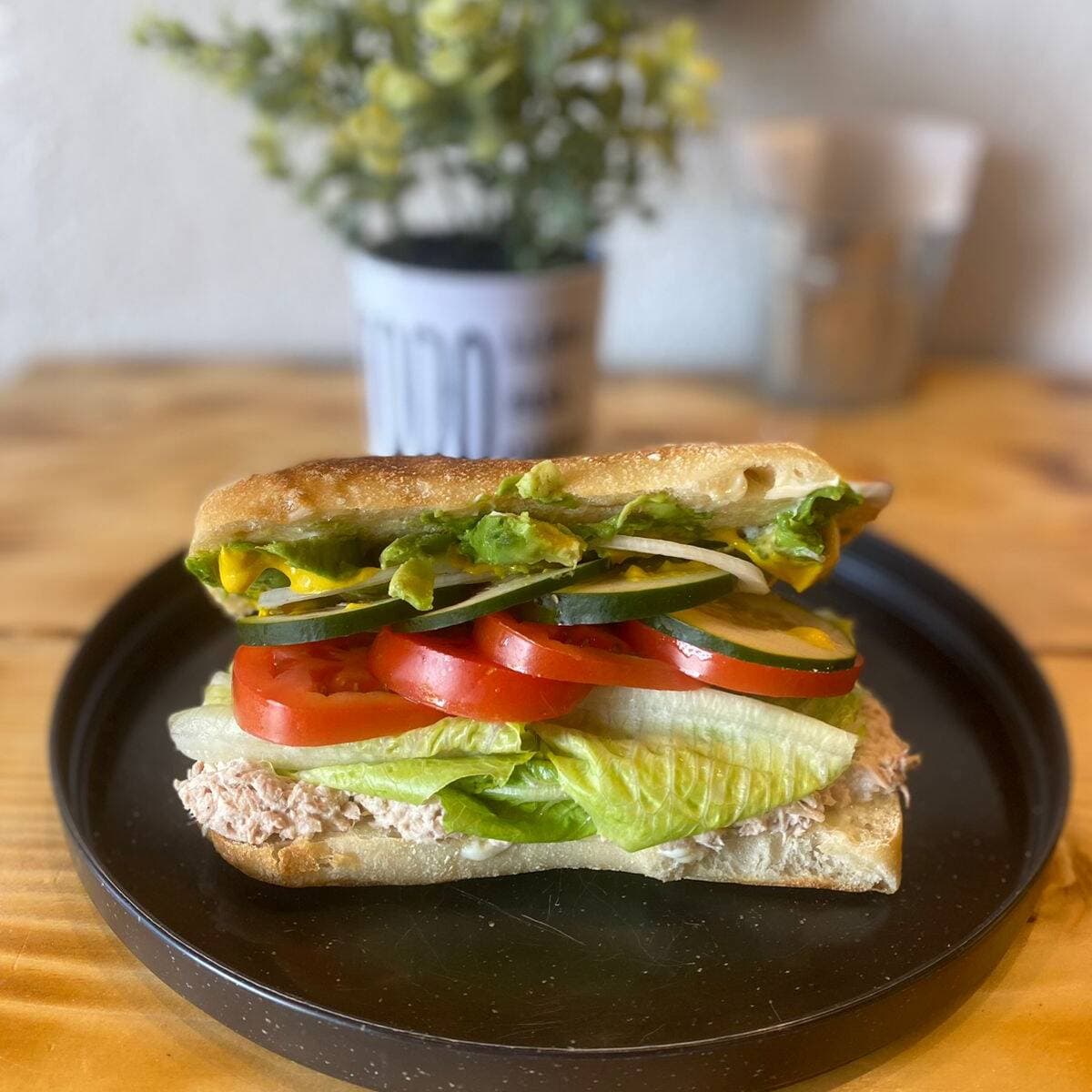 Sándwich Atún
