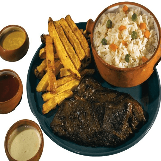 Bistec Flameado con Arroz y Papas