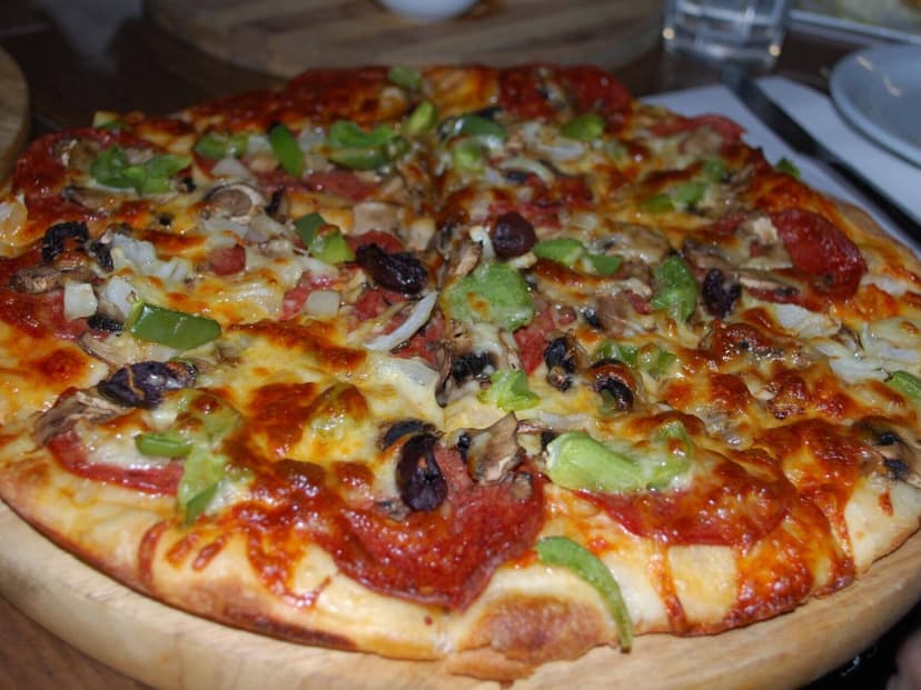 Thiago's Pizza