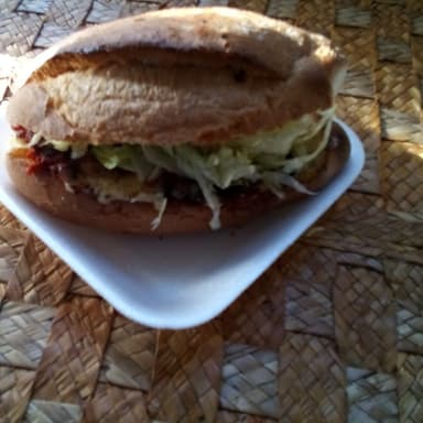 T JAMÓN