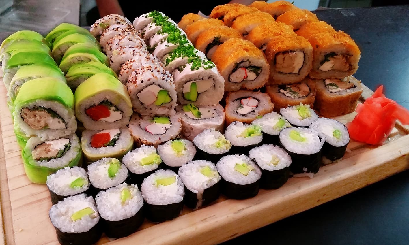 Yorokobi Roll (Avila Camacho)