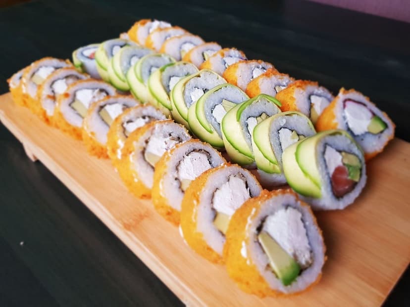 Coral Sushi Amantes de la Comida Oriental