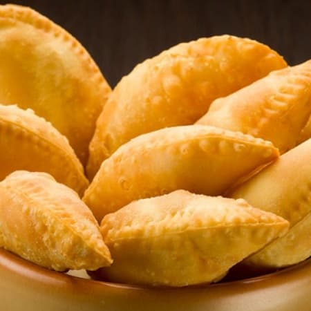 Combo 20 Empanadas, 15 Deditos, 15 Medallones