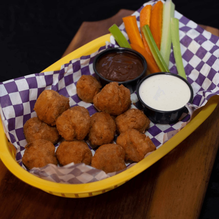 Orden personal de boneless más papas fritas