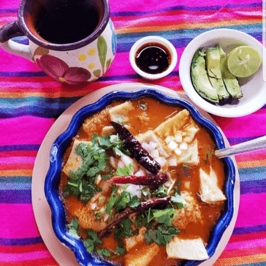 Rico Desayuno Menudo MD➕️Quesadilla➕️cafede Olla☕️