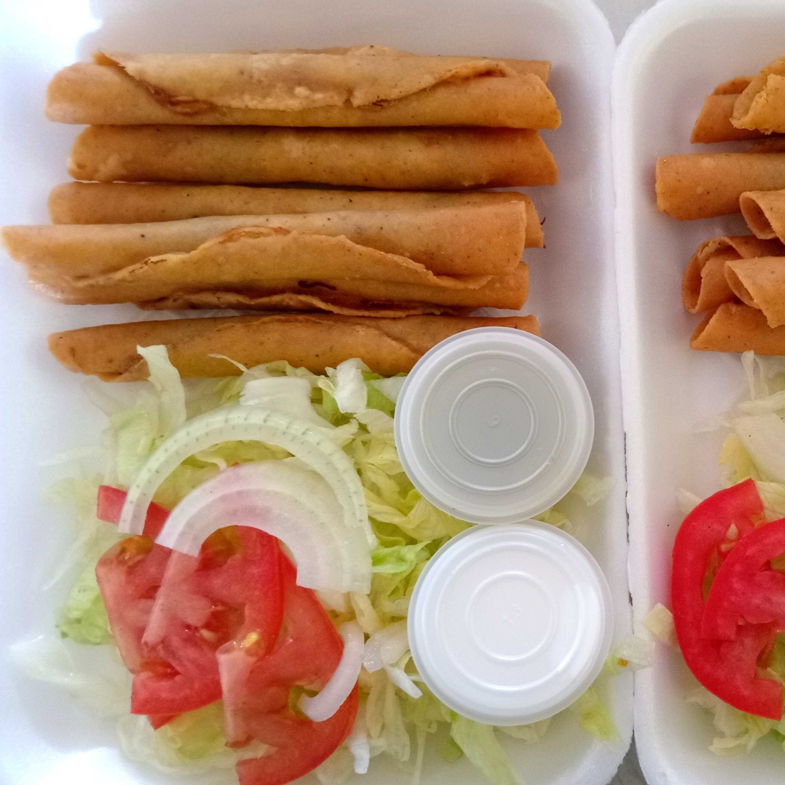 Orden de taquitos dorados