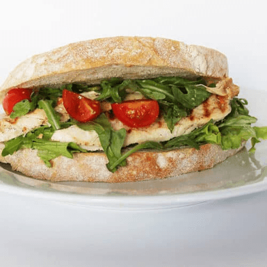 Lonche de Pollo y Queso