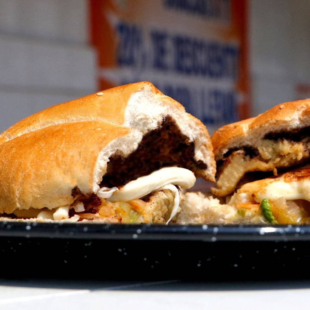 Torta Rey Misterio -