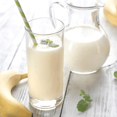 Jugo de Plátano con Leche 1/2 Litro