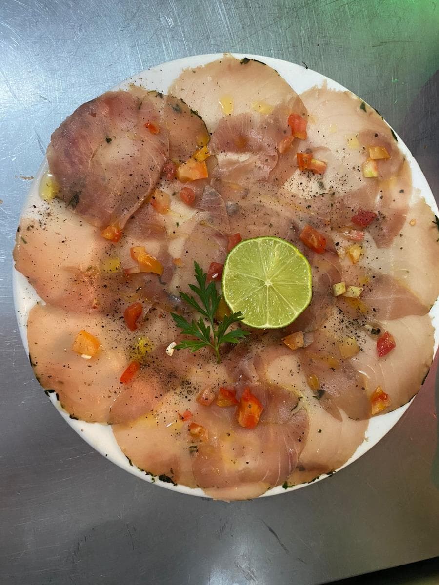CARPACCIO DI TONNO AFFUMICATO