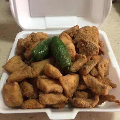 1 kilo de chicharron de pescado