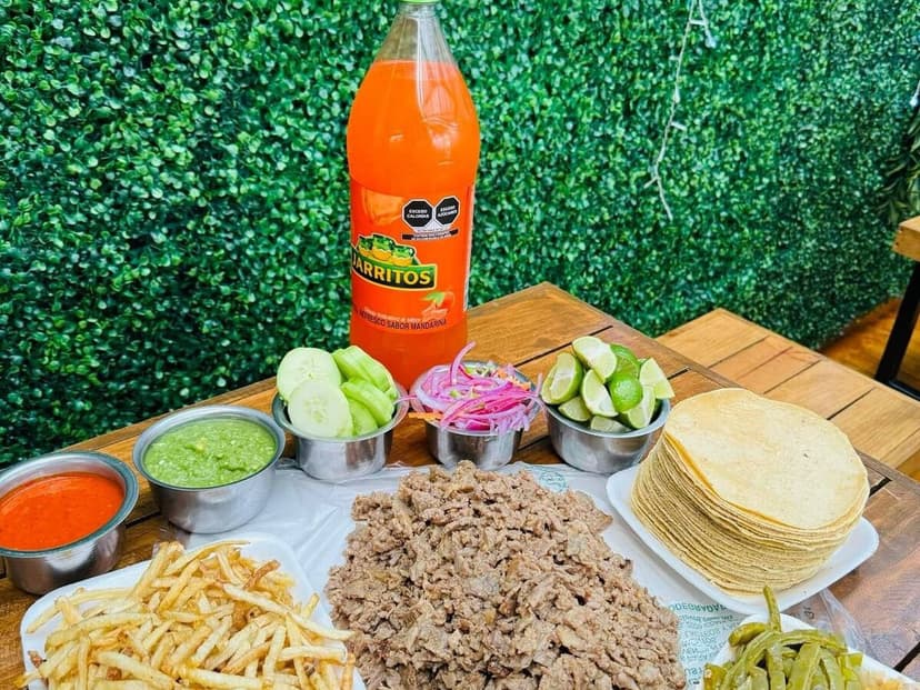 Taquería Los Parientes (Ojo de Agua)