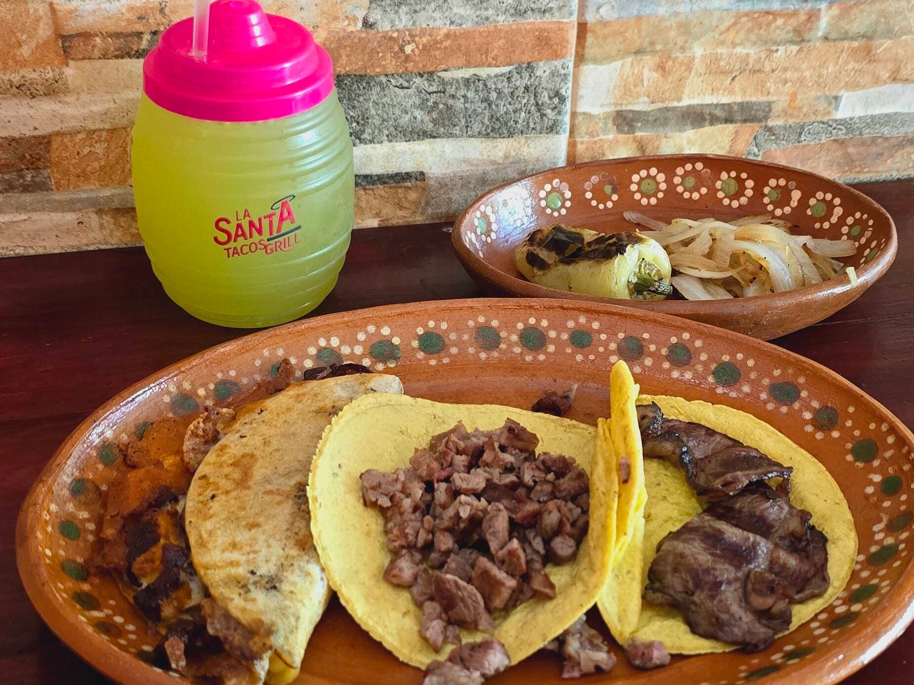 La Santa Tacos Grill