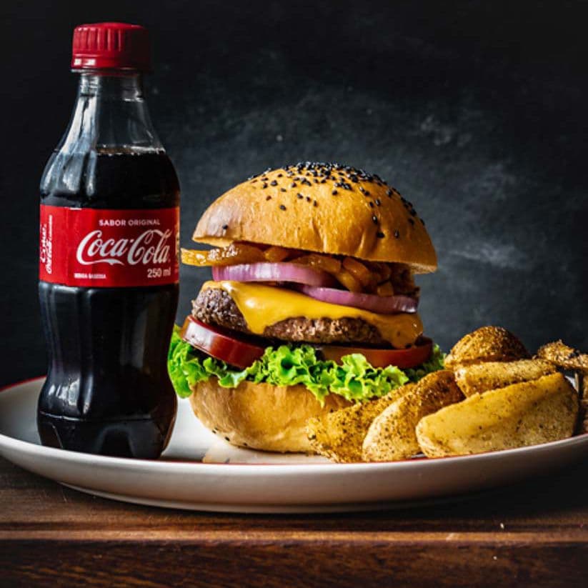 Hamburguesa de Res + Coca Cola