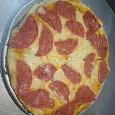 Pizza Personal de Salami