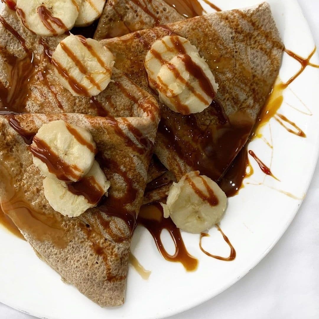 Crepa cajeta y platano