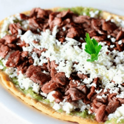 Huarache de Salchicha