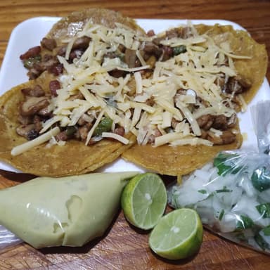 Tacos de Alambre