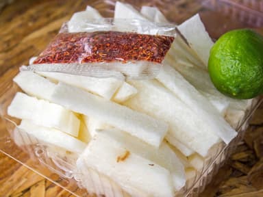 Charola de Jicama
