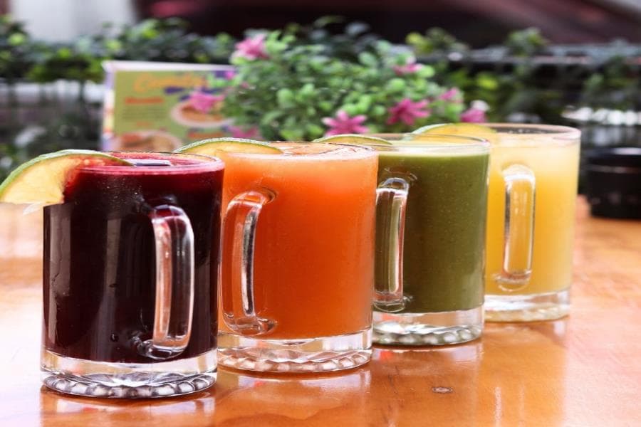 JUGO NATURAL AL GUSTO COMBINADO