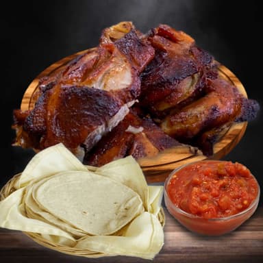 1 orden de pollo salsa y tortillas