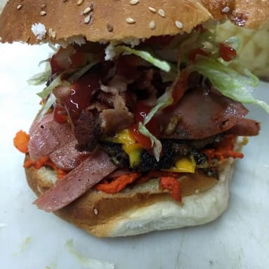 Hamburguesa de Carne Asada