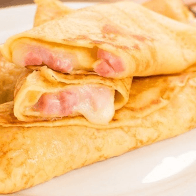 Panqueca Queso Mozzarella y Jamón