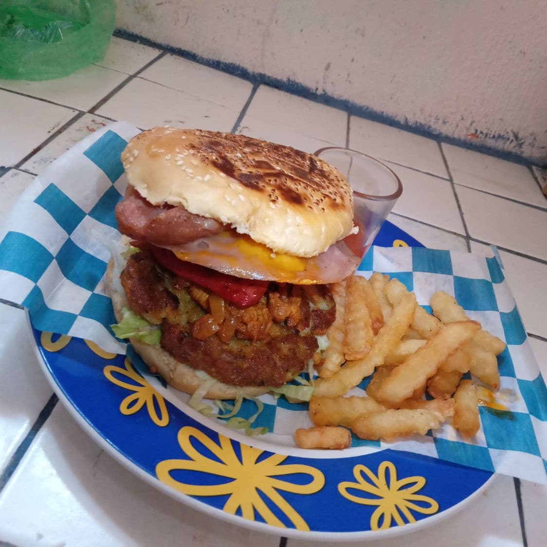 Hamburguesa Especial con Pastor