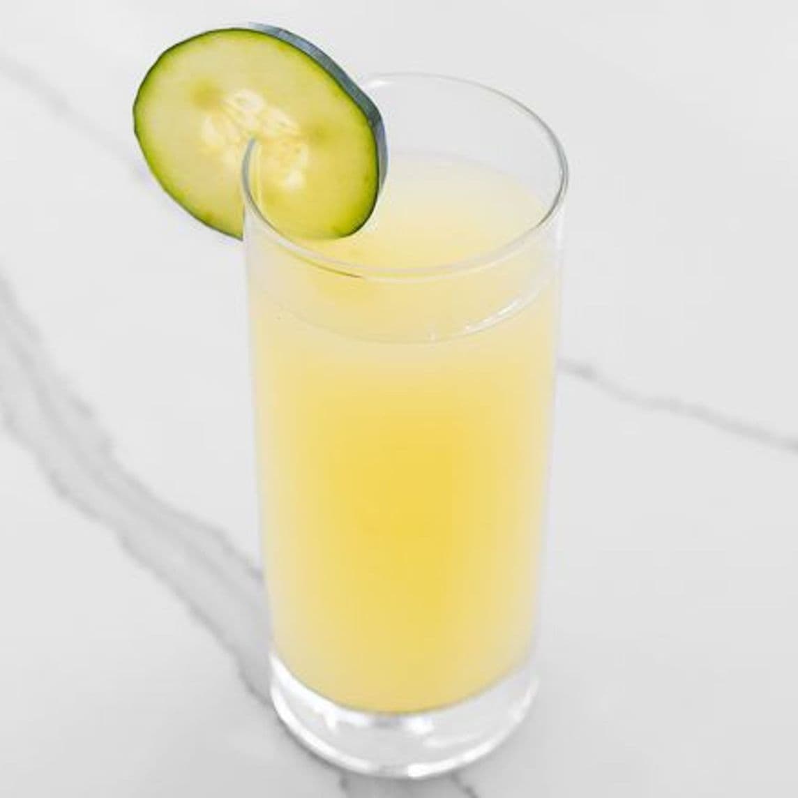 Agua de limón y pepino