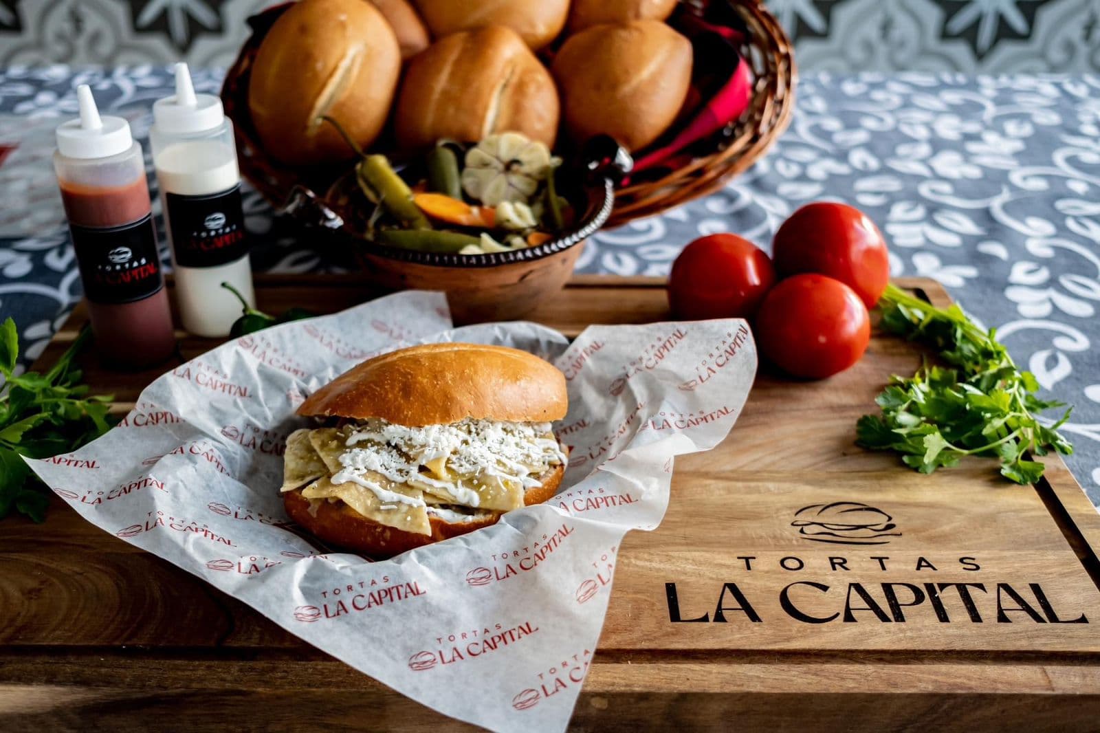 Tortas La Capital