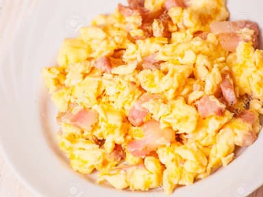 Huevos Con Jamón