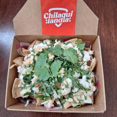 1/2 Orden Chilaquiles Verdes Sencillos