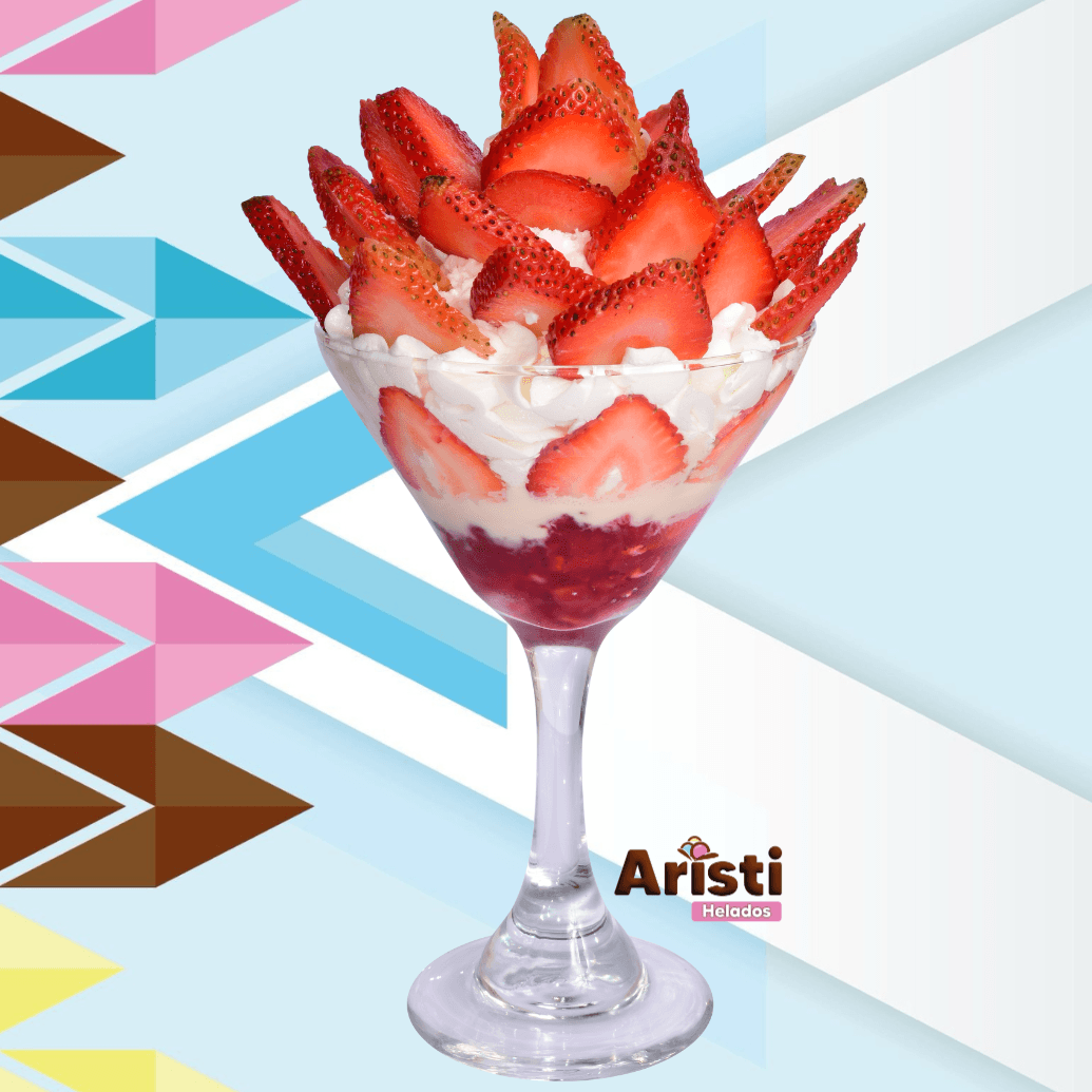 Fresas con Crema y Helado