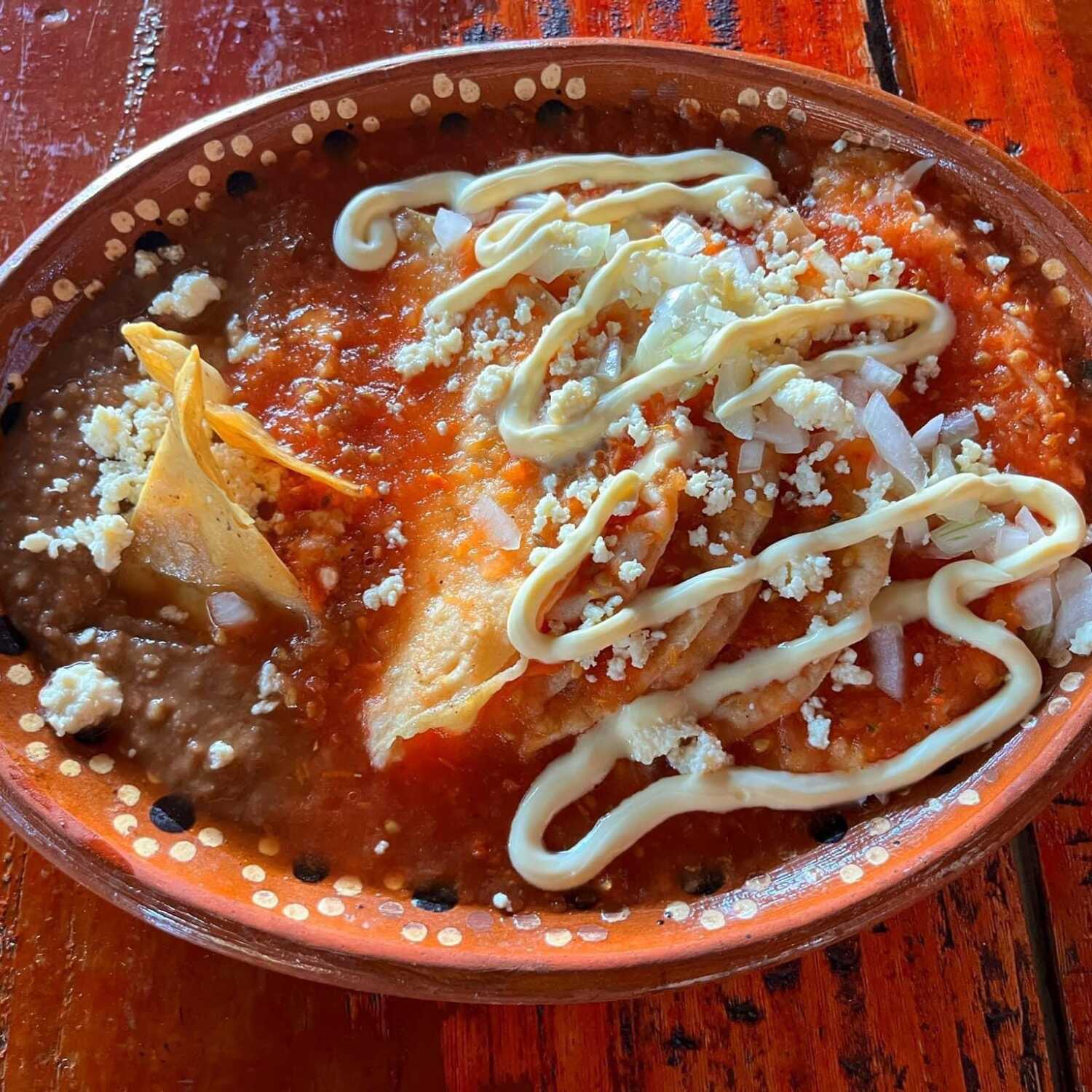 Entomatadas (4) / Jugo de Naranja o Café de Olla