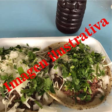 Orden de tacos de barbacoa 4 piezas