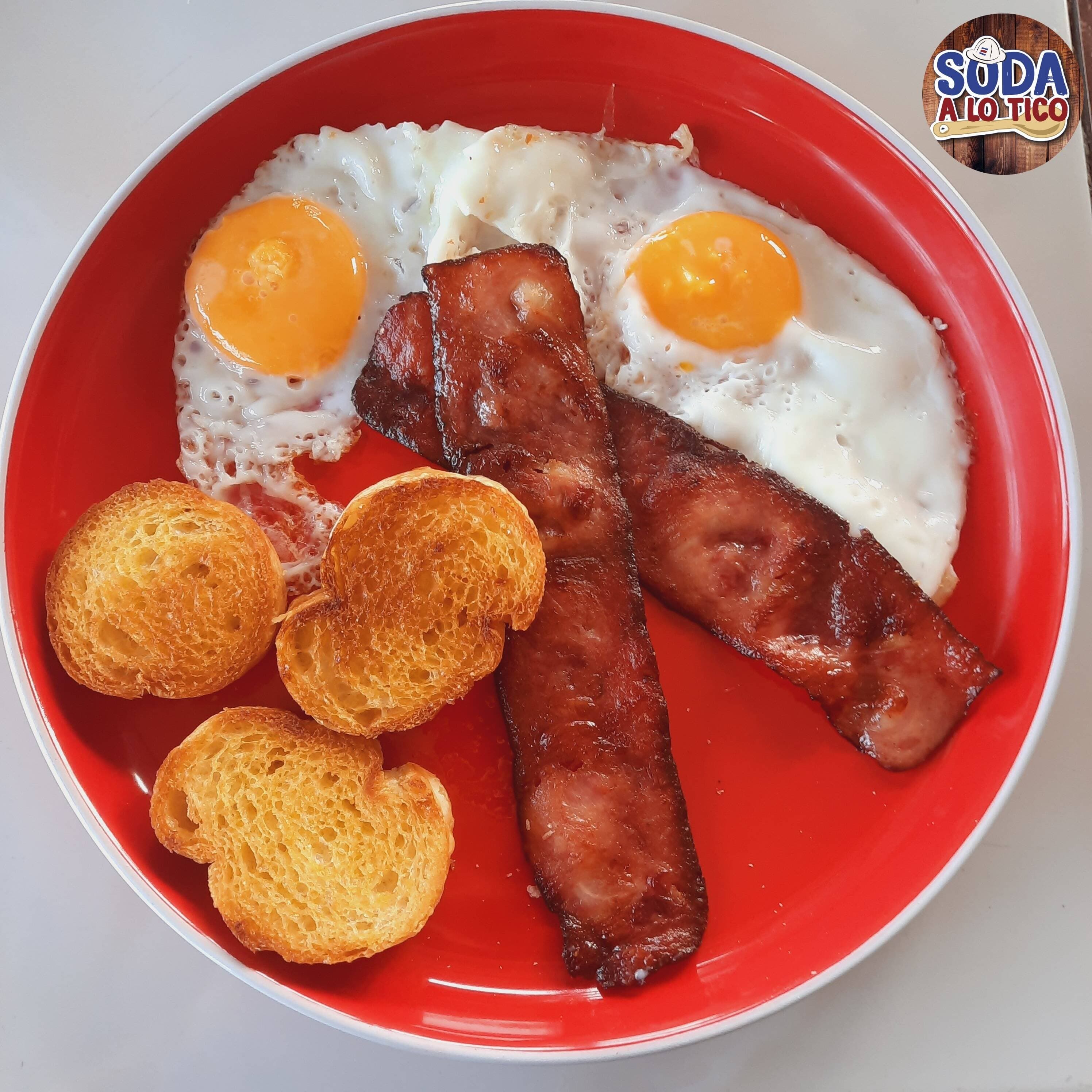 Huevos a lo tico