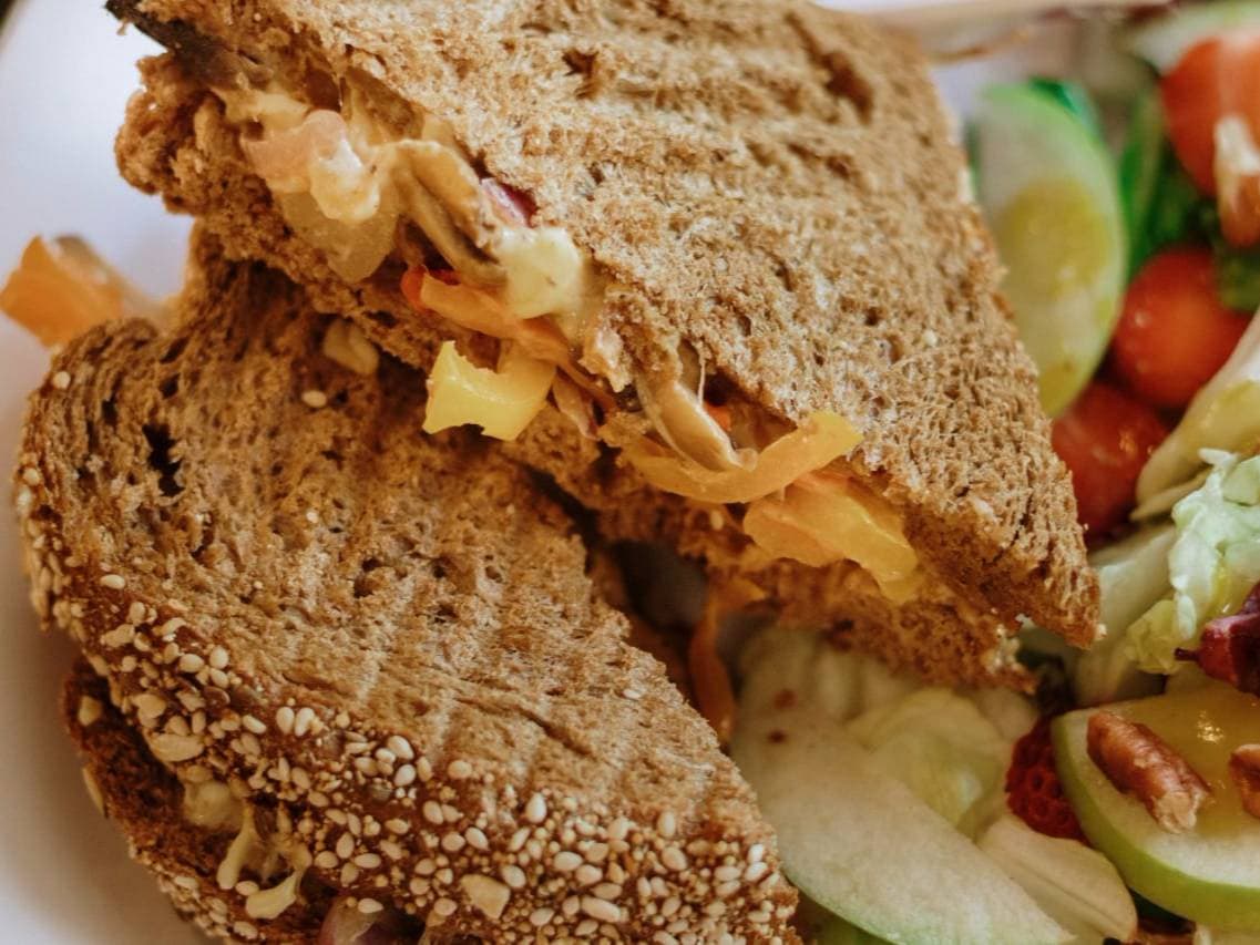 El Indun (Incluye Ensalada)