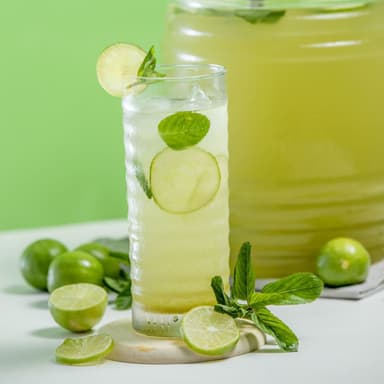 Agua de Limón