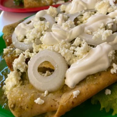 Enchiladas Verdes