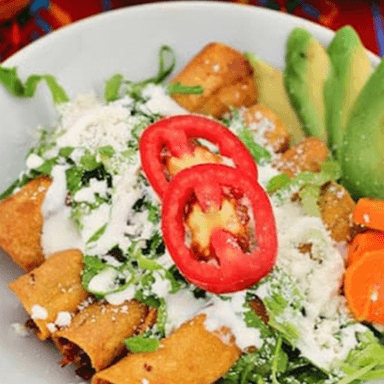 FLAUTAS DE POLLO