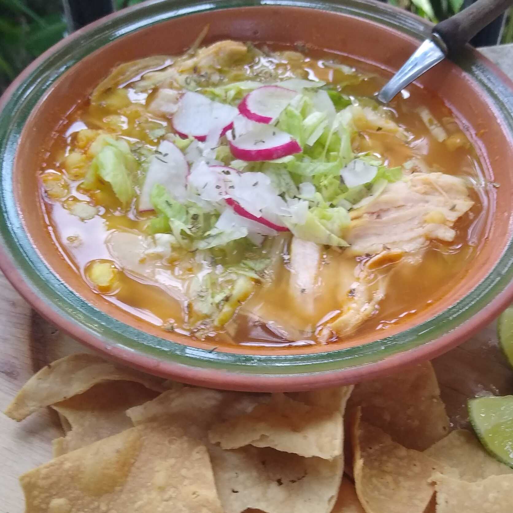 Pozole de Pollo para 2 Personas-