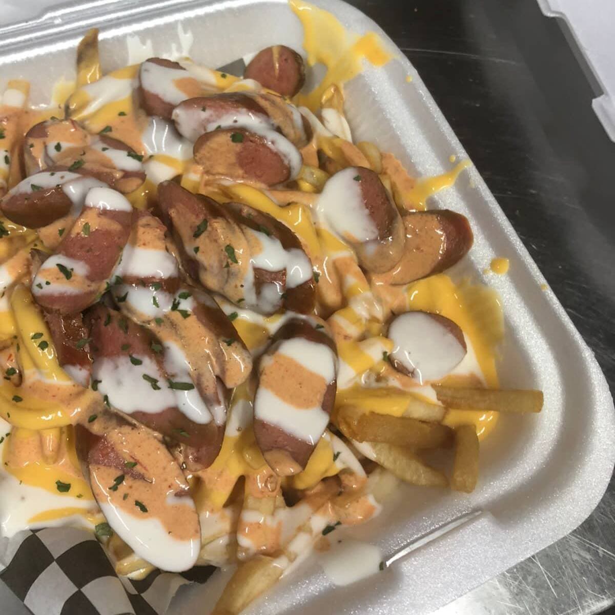 SALCHIPAPAS