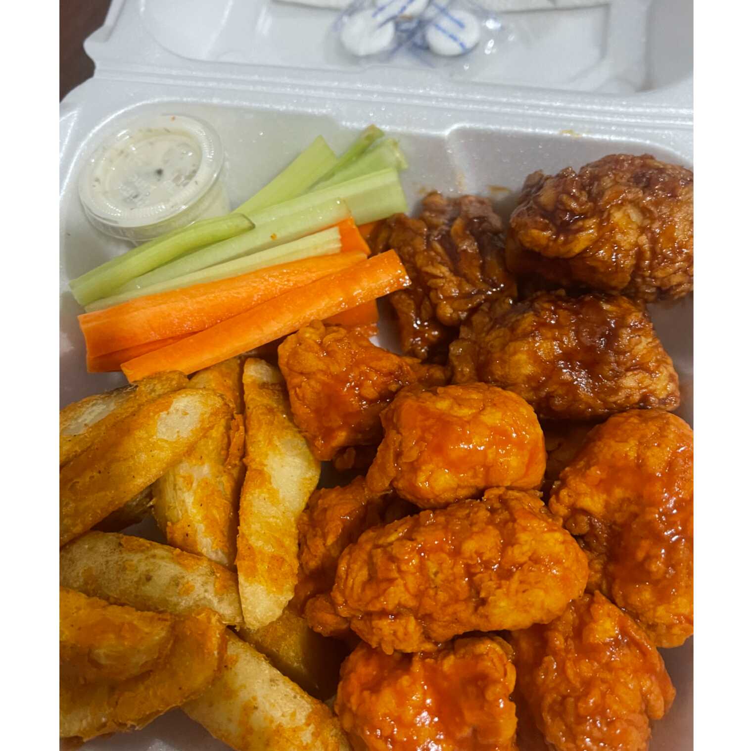 Boneless 16 piezas BBQ