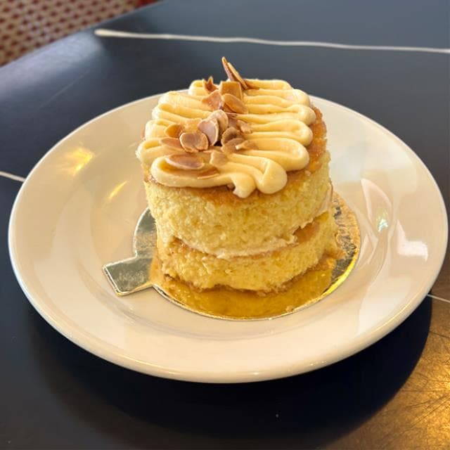 PASTEL DE ALMENDRA