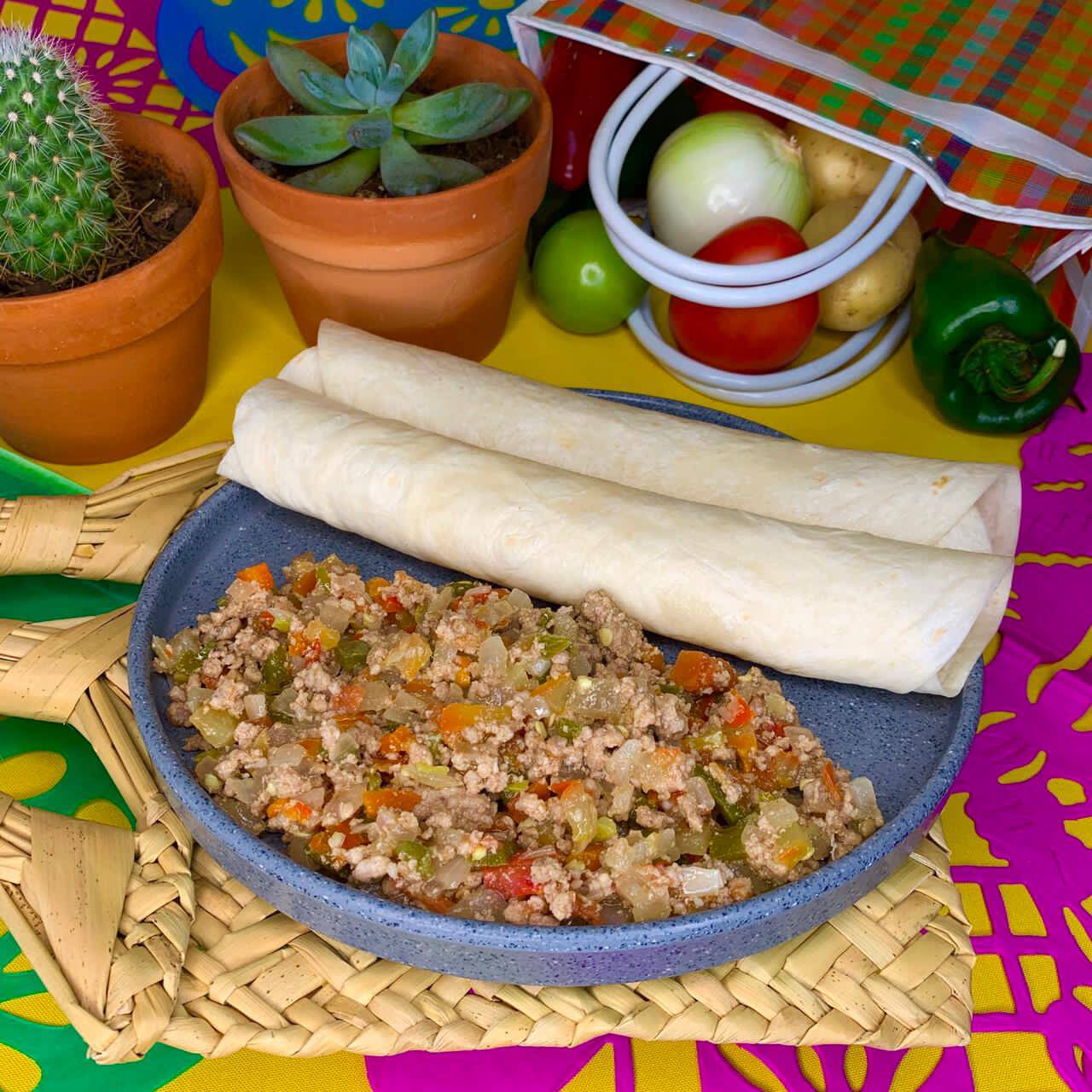 Burrito picadillo a la mexicana