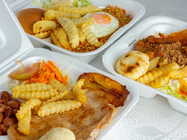 Almuerzos Caseros Donde La Tía