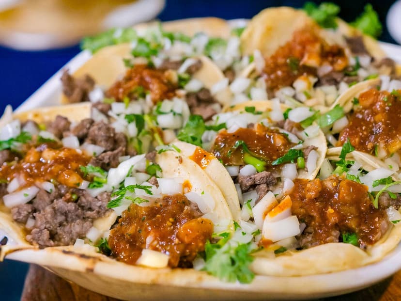 Tacos de Asada Estilo Sonora (8 de Julio)