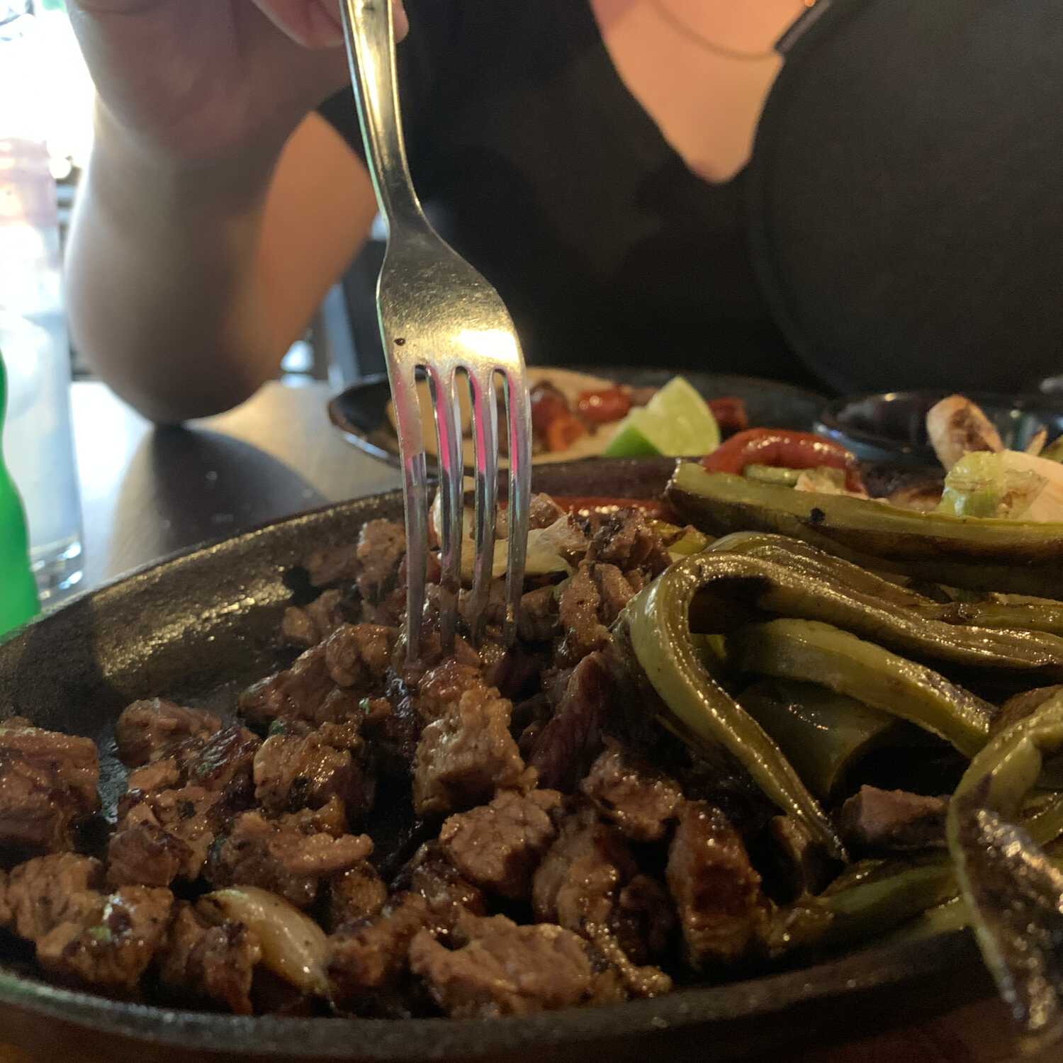 4 Tacos de Arrachera + Coca Cola