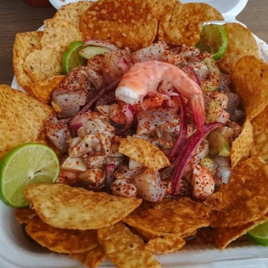 TOSTIAGUACHILE (ROJO, VERDE, SALSAS NEGRAS O MANGO